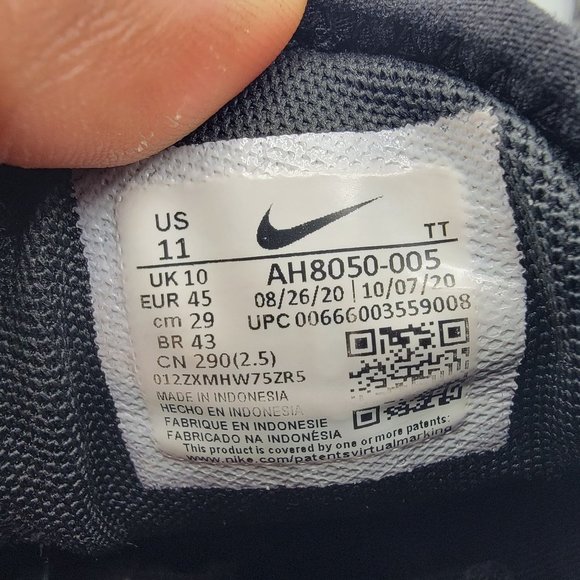 Nike Air Max 270 Mens Size 11 Triple Black Shoes Athletic Running AH8050-005 main image 14